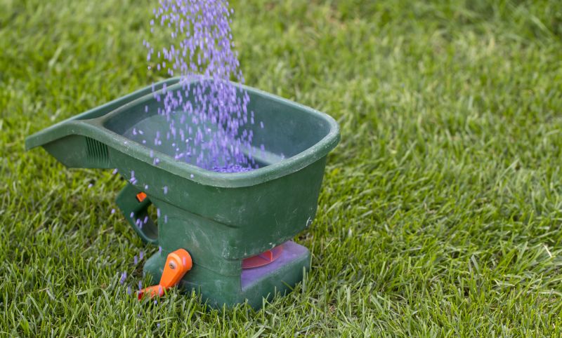 Grass Fertilizing Service in Honolulu, HI